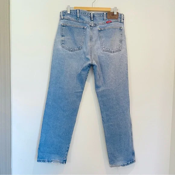 Vintage Wrangler Light Wash Straight Leg High Waist Jeans - Picture 2 of 8